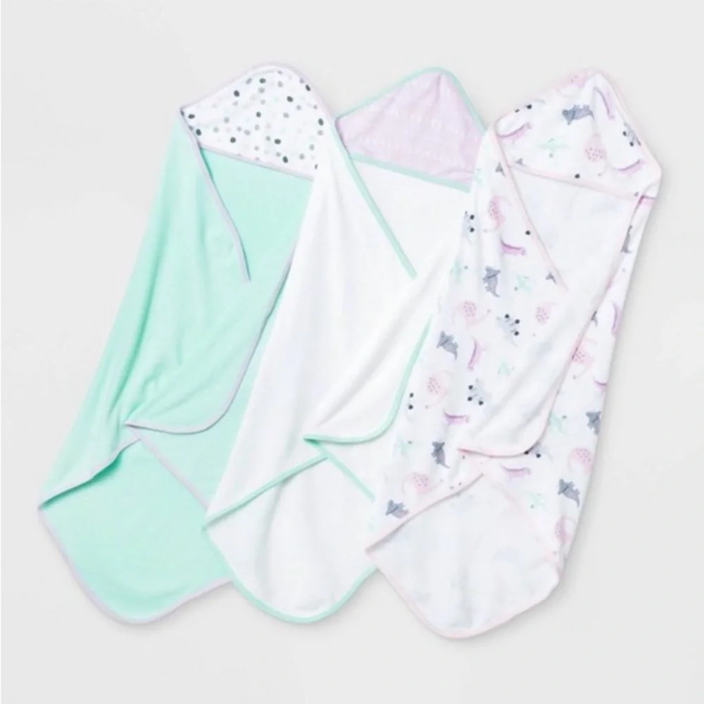 NWT Infant Baby 3pk Hooded Bath Towel Set. Cloud Island